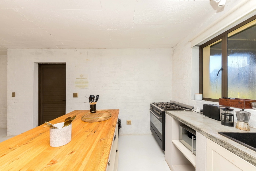 To Let 1 Bedroom Property for Rent in Silvermist Mountain Lodge Western Cape